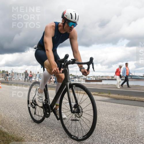 16.08.2026 - KN Förde Triathlon 2026 H.Heesch http://msf.ph/oto/9991407 16.08.2026 13:15:02 Radfahren 196, 580 meine-sportfotos.de