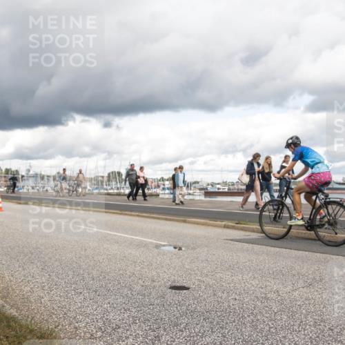 16.08.2026 - KN Förde Triathlon 2026 H.Heesch http://msf.ph/oto/9991408 16.08.2026 13:15:09 Radfahren 196 meine-sportfotos.de