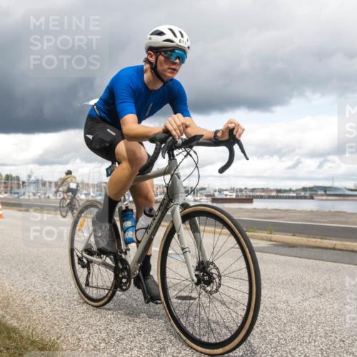 16.08.2026 - KN Förde Triathlon 2026 H.Heesch http://msf.ph/oto/9991438 16.08.2026 13:16:29 Radfahren 545, 579, 611, 725 meine-sportfotos.de