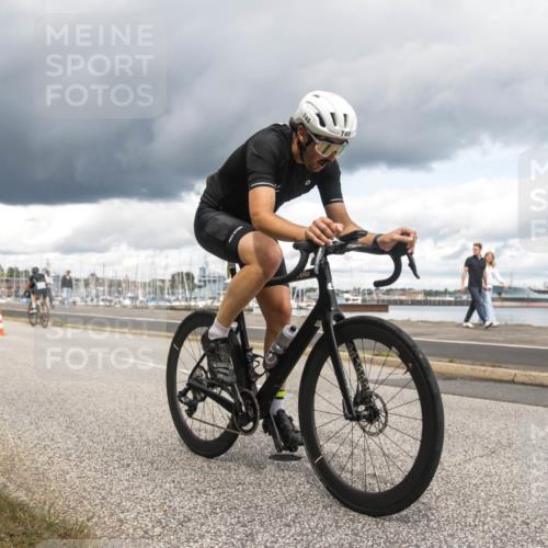 16.08.2026 - KN Förde Triathlon 2026 H.Heesch http://msf.ph/oto/9991443 16.08.2026 13:16:39 Radfahren 740 meine-sportfotos.de