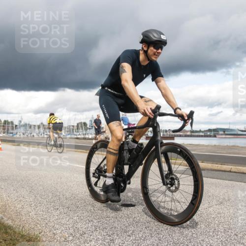 16.08.2026 - KN Förde Triathlon 2026 H.Heesch http://msf.ph/oto/9991461 16.08.2026 13:17:35 Radfahren 196, 594, 610 meine-sportfotos.de