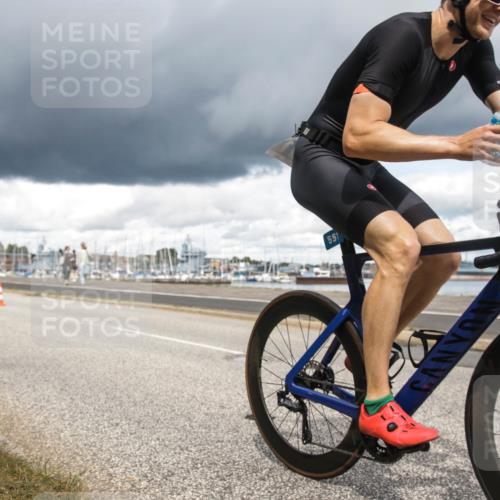 16.08.2026 - KN Förde Triathlon 2026 H.Heesch http://msf.ph/oto/9991469 16.08.2026 13:18:13 Radfahren 557, 720, 738 meine-sportfotos.de