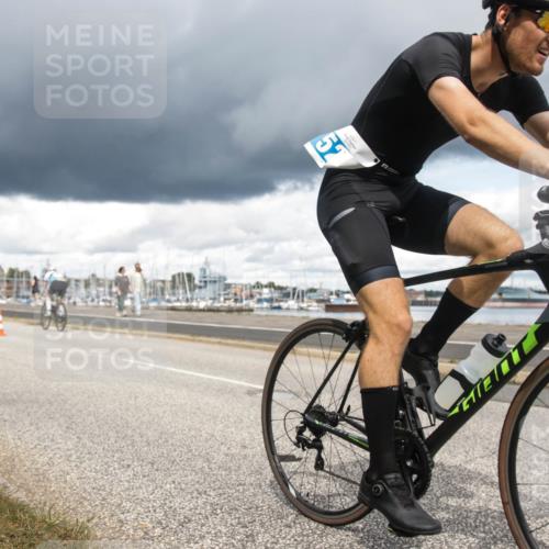 16.08.2026 - KN Förde Triathlon 2026 H.Heesch http://msf.ph/oto/9991471 16.08.2026 13:18:17 Radfahren 557, 702 meine-sportfotos.de