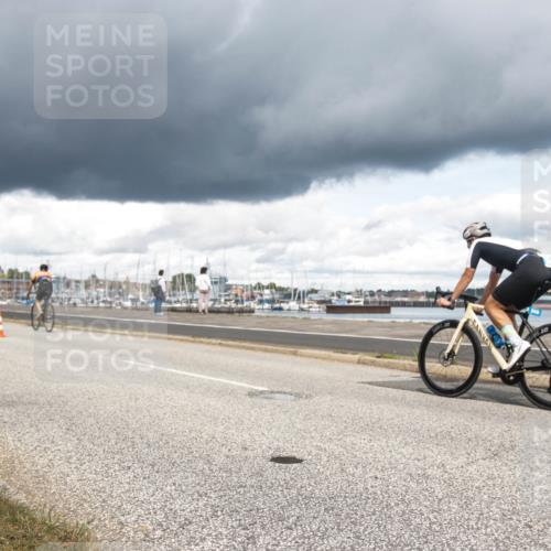 16.08.2026 - KN Förde Triathlon 2026 H.Heesch http://msf.ph/oto/9991481 16.08.2026 13:18:47 Radfahren 566, 597, 603, 609, 715, 718 meine-sportfotos.de