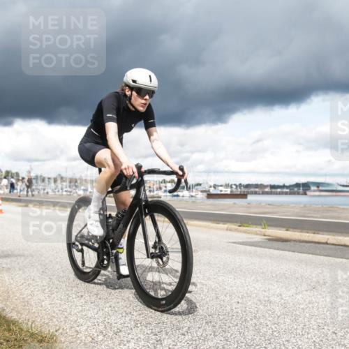 16.08.2026 - KN Förde Triathlon 2026 H.Heesch http://msf.ph/oto/9991494 16.08.2026 13:19:24 Radfahren 600, 713, 714, 735 meine-sportfotos.de