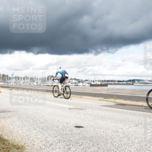 16.08.2026 - KN Förde Triathlon 2026 H.Heesch http://msf.ph/oto/9991512 16.08.2026 13:20:01 Radfahren 562, 709, 723, 733, 737 meine-sportfotos.de