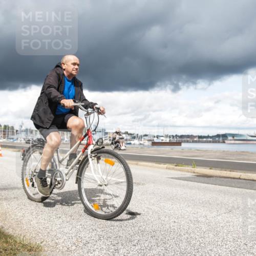 16.08.2026 - KN Förde Triathlon 2026 H.Heesch http://msf.ph/oto/9991521 16.08.2026 13:20:20 Radfahren 549, 584 meine-sportfotos.de