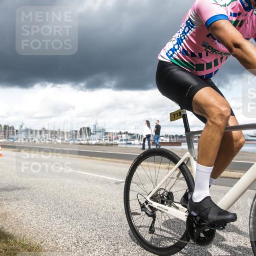 16.08.2026 - KN Förde Triathlon 2026 H.Heesch http://msf.ph/oto/9991546 16.08.2026 13:21:36 Radfahren 718, 736 meine-sportfotos.de