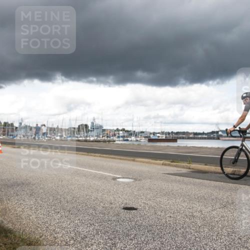 16.08.2026 - KN Förde Triathlon 2026 H.Heesch http://msf.ph/oto/9991570 16.08.2026 13:23:03 Radfahren 584, 739 meine-sportfotos.de