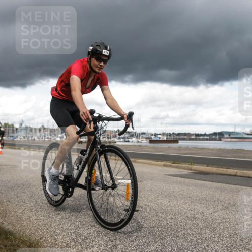 16.08.2026 - KN Förde Triathlon 2026 H.Heesch http://msf.ph/oto/9991583 16.08.2026 13:23:49 Radfahren 517, 535, 545, 578, 581, 589, 729, 746 meine-sportfotos.de