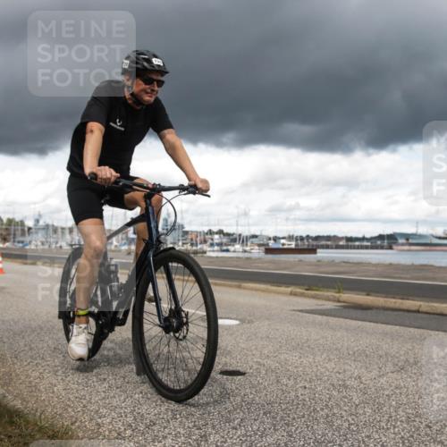 16.08.2026 - KN Förde Triathlon 2026 H.Heesch http://msf.ph/oto/9991584 16.08.2026 13:23:49 Radfahren 517, 535, 545, 578, 581, 589, 729, 746 meine-sportfotos.de