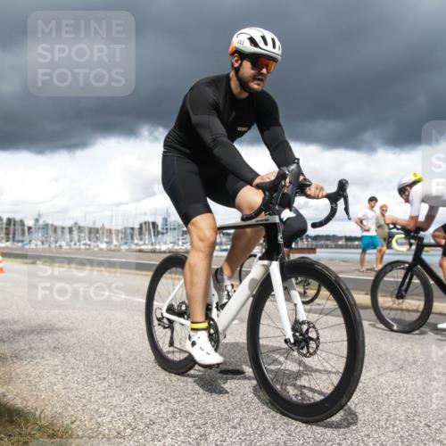 16.08.2026 - KN Förde Triathlon 2026 H.Heesch http://msf.ph/oto/9991595 16.08.2026 13:24:18 Radfahren 531, 724, 736 meine-sportfotos.de