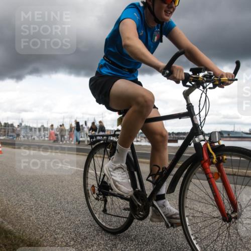 16.08.2026 - KN Förde Triathlon 2026 H.Heesch http://msf.ph/oto/9991649 16.08.2026 13:28:27 Radfahren 609, 709, 717, 734 meine-sportfotos.de