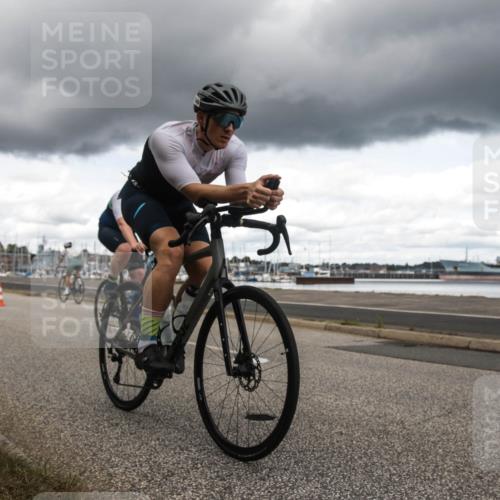 16.08.2026 - KN Förde Triathlon 2026 H.Heesch http://msf.ph/oto/9991655 16.08.2026 13:29:18 Radfahren 562 meine-sportfotos.de