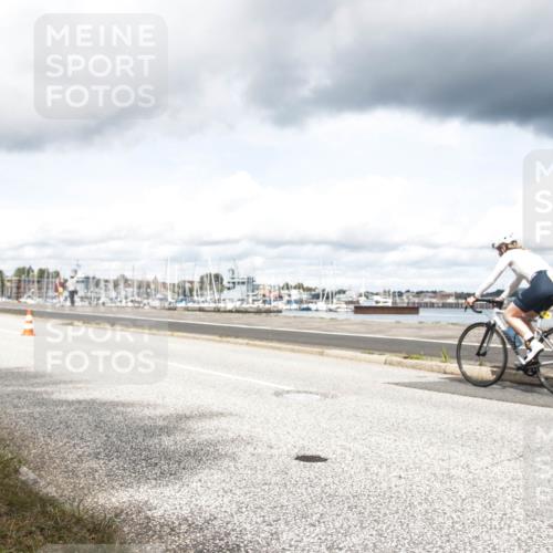 16.08.2026 - KN Förde Triathlon 2026 H.Heesch http://msf.ph/oto/9991700 16.08.2026 13:34:55 Radfahren  meine-sportfotos.de