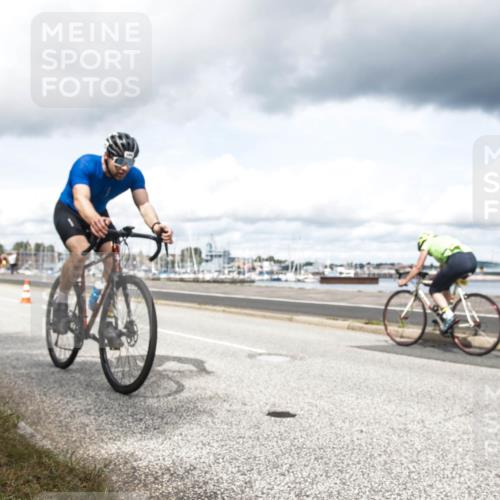 16.08.2026 - KN Förde Triathlon 2026 H.Heesch http://msf.ph/oto/9991702 16.08.2026 13:35:05 Radfahren  meine-sportfotos.de