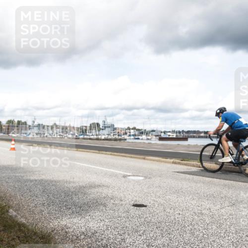 16.08.2026 - KN Förde Triathlon 2026 H.Heesch http://msf.ph/oto/9991707 16.08.2026 13:35:38 Radfahren  meine-sportfotos.de