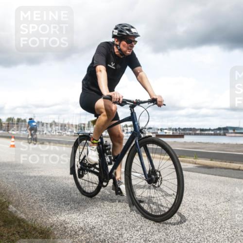 16.08.2026 - KN Förde Triathlon 2026 H.Heesch http://msf.ph/oto/9991708 16.08.2026 13:35:39 Radfahren  meine-sportfotos.de