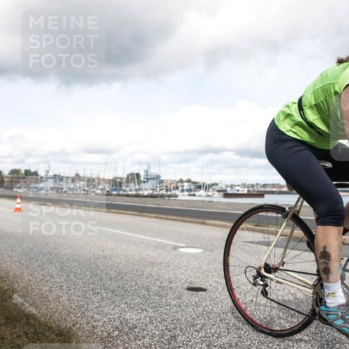 16.08.2026 - KN Förde Triathlon 2026 H.Heesch http://msf.ph/oto/9991718 16.08.2026 13:37:49 Radfahren 717 meine-sportfotos.de
