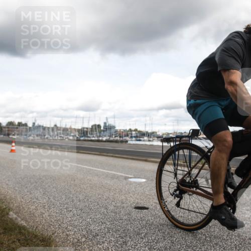 16.08.2026 - KN Förde Triathlon 2026 H.Heesch http://msf.ph/oto/9991726 16.08.2026 13:39:11 Radfahren  meine-sportfotos.de