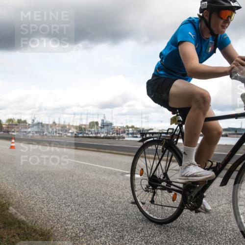 16.08.2026 - KN Förde Triathlon 2026 H.Heesch http://msf.ph/oto/9991727 16.08.2026 13:40:53 Radfahren  meine-sportfotos.de