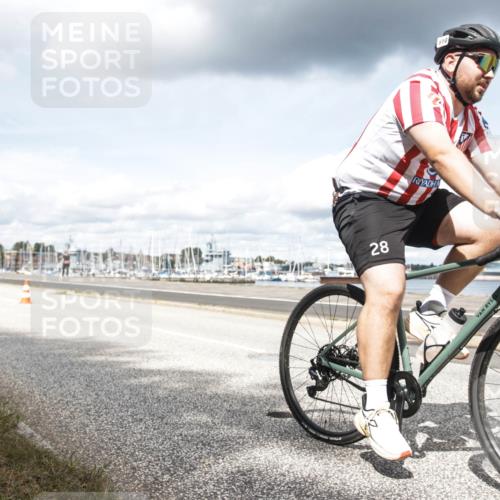 16.08.2026 - KN Förde Triathlon 2026 H.Heesch http://msf.ph/oto/9991738 16.08.2026 13:45:11 Radfahren  meine-sportfotos.de