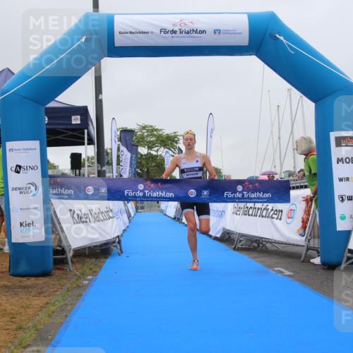 16.08.2026 - KN Förde Triathlon 2026 Markus Tischler http://msf.ph/oto/9991793 16.08.2026 10:05:40 Ziel 101, 101 meine-sportfotos.de