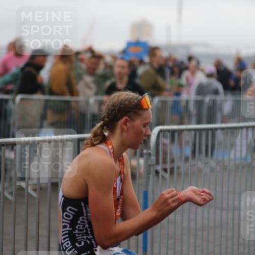16.08.2026 - KN Förde Triathlon 2026 Markus Tischler http://msf.ph/oto/9991851 16.08.2026 10:09:18 Ziel  meine-sportfotos.de