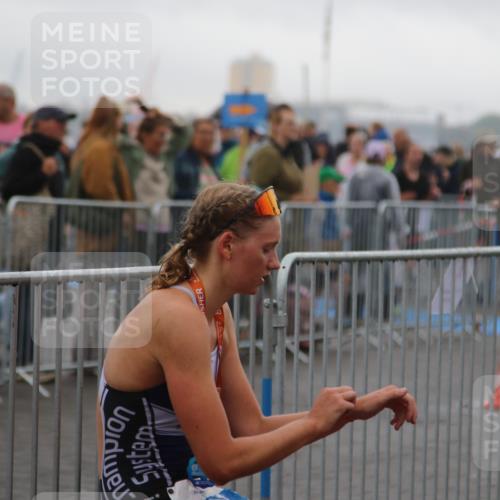 16.08.2026 - KN Förde Triathlon 2026 Markus Tischler http://msf.ph/oto/9991852 16.08.2026 10:09:19 Ziel  meine-sportfotos.de