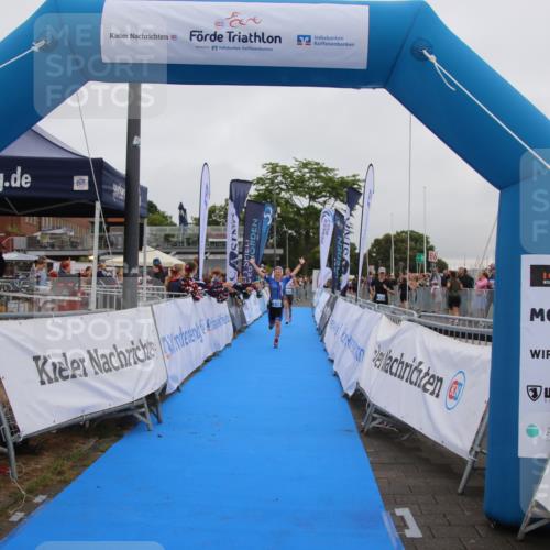16.08.2026 - KN Förde Triathlon 2026 Markus Tischler http://msf.ph/oto/9991959 16.08.2026 10:21:28 Ziel 110, 116, 110, 116 meine-sportfotos.de