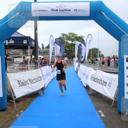 16.08.2026 - KN Förde Triathlon 2026 Markus Tischler http://msf.ph/oto/9992079 16.08.2026 10:26:47 Ziel 122, 130, 122, 130 meine-sportfotos.de