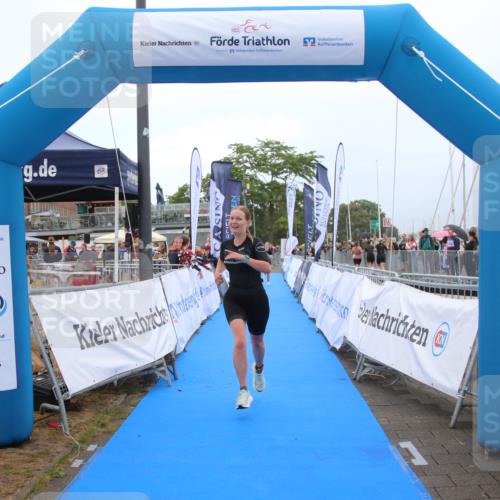 16.08.2026 - KN Förde Triathlon 2026 Markus Tischler http://msf.ph/oto/9992176 16.08.2026 10:28:31 Ziel 107, 117, 107, 117 meine-sportfotos.de