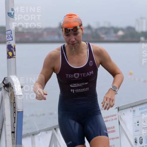 16.08.2026 - KN Förde Triathlon 2026 Antke Förster http://msf.ph/oto/9992280 16.08.2026 09:09:40 Schwimmen 106, 116 meine-sportfotos.de