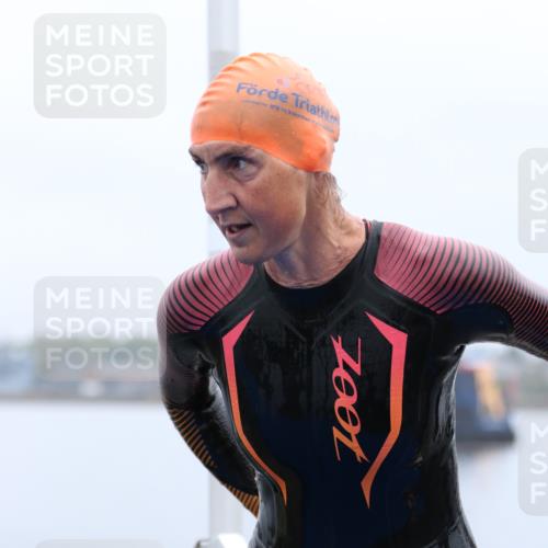 16.08.2026 - KN Förde Triathlon 2026 Antke Förster http://msf.ph/oto/9992317 16.08.2026 09:11:03 Schwimmen 1, 110, 115, 119, 1, 112, 113, 117, 118, 122, 140 meine-sportfotos.de