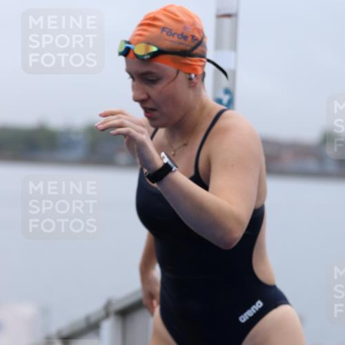16.08.2026 - KN Förde Triathlon 2026 Antke Förster http://msf.ph/oto/9992369 16.08.2026 09:12:10 Schwimmen 141, 146, 127, 141 meine-sportfotos.de