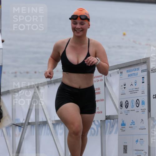 16.08.2026 - KN Förde Triathlon 2026 Antke Förster http://msf.ph/oto/9992405 16.08.2026 09:13:32 Schwimmen 108, 131, 108, 123, 124, 148, 185 meine-sportfotos.de