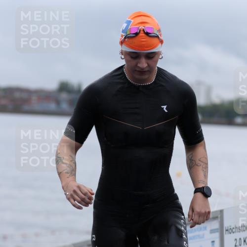 16.08.2026 - KN Förde Triathlon 2026 Antke Förster http://msf.ph/oto/9992432 16.08.2026 09:13:58 Schwimmen 123, 124, 148, 185, 120, 154 meine-sportfotos.de