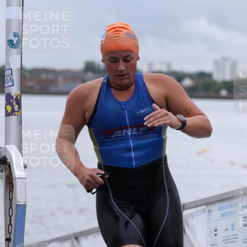 16.08.2026 - KN Förde Triathlon 2026 Antke Förster http://msf.ph/oto/9992450 16.08.2026 09:14:27 Schwimmen 125, 154, 147, 149, 155, 162 meine-sportfotos.de