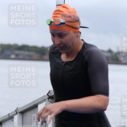 16.08.2026 - KN Förde Triathlon 2026 Antke Förster http://msf.ph/oto/9992464 16.08.2026 09:14:44 Schwimmen 125, 147, 149, 155, 162, 145, 153, 158, 159 meine-sportfotos.de