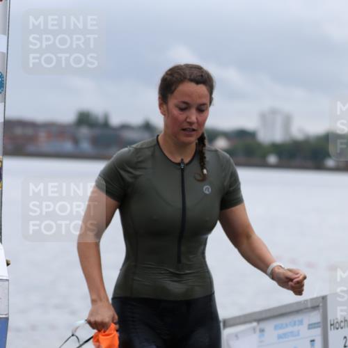 16.08.2026 - KN Förde Triathlon 2026 Antke Förster http://msf.ph/oto/9992474 16.08.2026 09:15:05 Schwimmen 147, 158, 159, 135, 145, 150, 153 meine-sportfotos.de