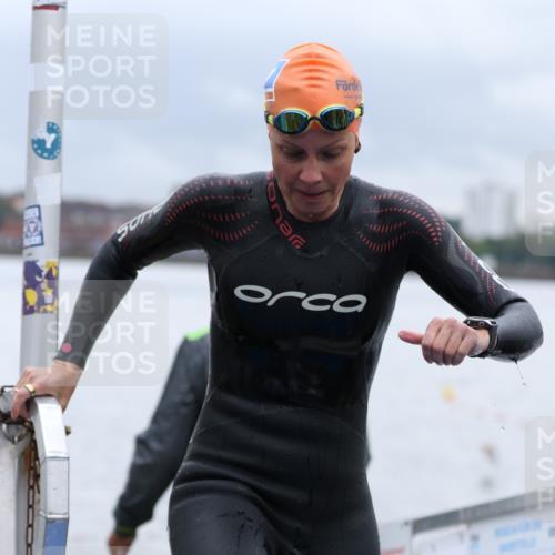 16.08.2026 - KN Förde Triathlon 2026 Antke Förster http://msf.ph/oto/9992499 16.08.2026 09:15:52 Schwimmen 170, 168 meine-sportfotos.de