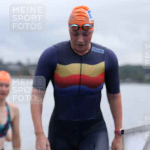 16.08.2026 - KN Förde Triathlon 2026 Antke Förster http://msf.ph/oto/9992518 16.08.2026 09:16:27 Schwimmen 161, 168, 175, 183, 193, 152, 165, 169, 175 meine-sportfotos.de