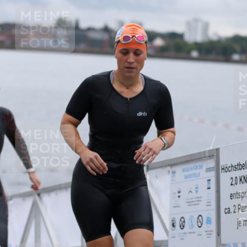 16.08.2026 - KN Förde Triathlon 2026 Antke Förster http://msf.ph/oto/9992558 16.08.2026 09:17:18 Schwimmen 138, 166, 177, 180, 186, 103, 139, 172, 174, 187 meine-sportfotos.de