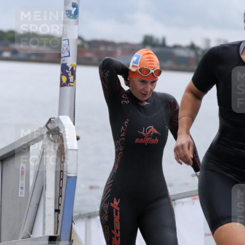 16.08.2026 - KN Förde Triathlon 2026 Antke Förster http://msf.ph/oto/9992559 16.08.2026 09:17:19 Schwimmen 138, 166, 177, 180, 186, 103, 139, 172, 174, 187 meine-sportfotos.de