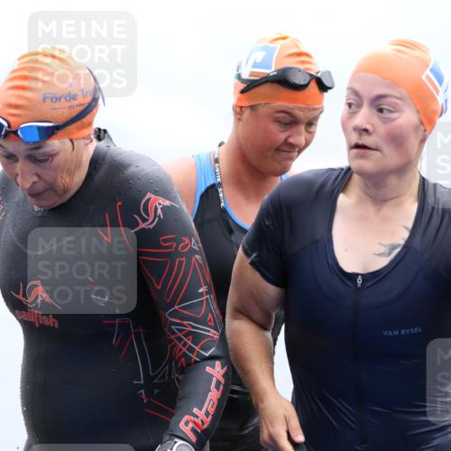 16.08.2026 - KN Förde Triathlon 2026 Antke Förster http://msf.ph/oto/9992590 16.08.2026 09:17:55 Schwimmen 156, 171, 172, 174, 190, 197, 126, 163, 176, 189, 190, 191 meine-sportfotos.de