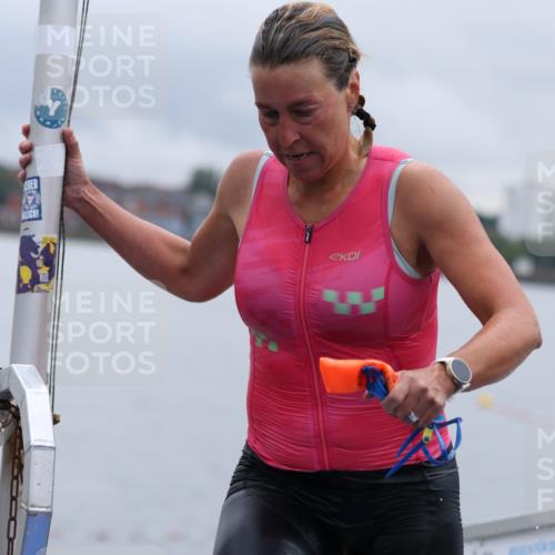 16.08.2026 - KN Förde Triathlon 2026 Antke Förster http://msf.ph/oto/9992610 16.08.2026 09:18:14 Schwimmen 126, 156, 163, 171, 176, 189, 190, 191, 178, 189, 192, 203 meine-sportfotos.de