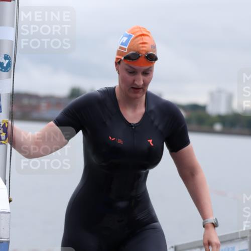 16.08.2026 - KN Förde Triathlon 2026 Antke Förster http://msf.ph/oto/9992618 16.08.2026 09:18:26 Schwimmen 163, 176, 189, 191, 192, 203, 178, 200, 206 meine-sportfotos.de