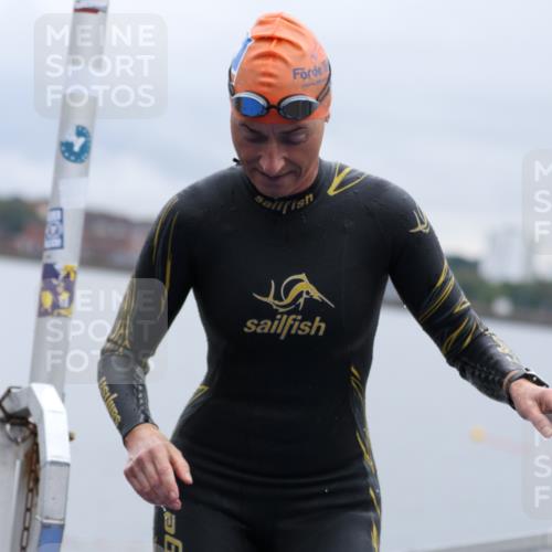 16.08.2026 - KN Förde Triathlon 2026 Antke Förster http://msf.ph/oto/9992665 16.08.2026 09:19:09 Schwimmen 164, 194, 195, 198, 200, 205, 212, 225, 181, 184, 204, 211 meine-sportfotos.de