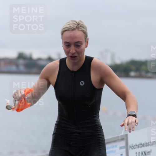 16.08.2026 - KN Förde Triathlon 2026 Antke Förster http://msf.ph/oto/9992753 16.08.2026 09:21:39 Schwimmen 213, 235, 248, 188, 202, 215, 229, 242 meine-sportfotos.de