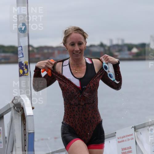 16.08.2026 - KN Förde Triathlon 2026 Antke Förster http://msf.ph/oto/9992800 16.08.2026 09:22:29 Schwimmen 216, 217, 232, 182, 219, 241 meine-sportfotos.de